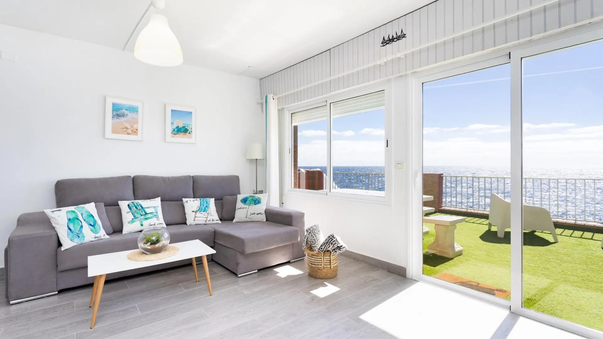Coastal Dream With Heated Pool Villa El Escobonal Holiday home
